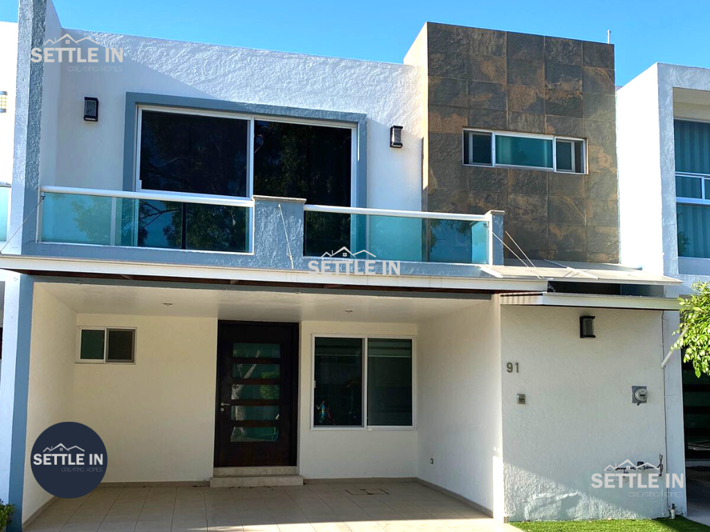 A06 CASA EN VENTA $3,350,000 FRACCIONAMIENTO  RINCONDA SANTA FE EN PUEBLA