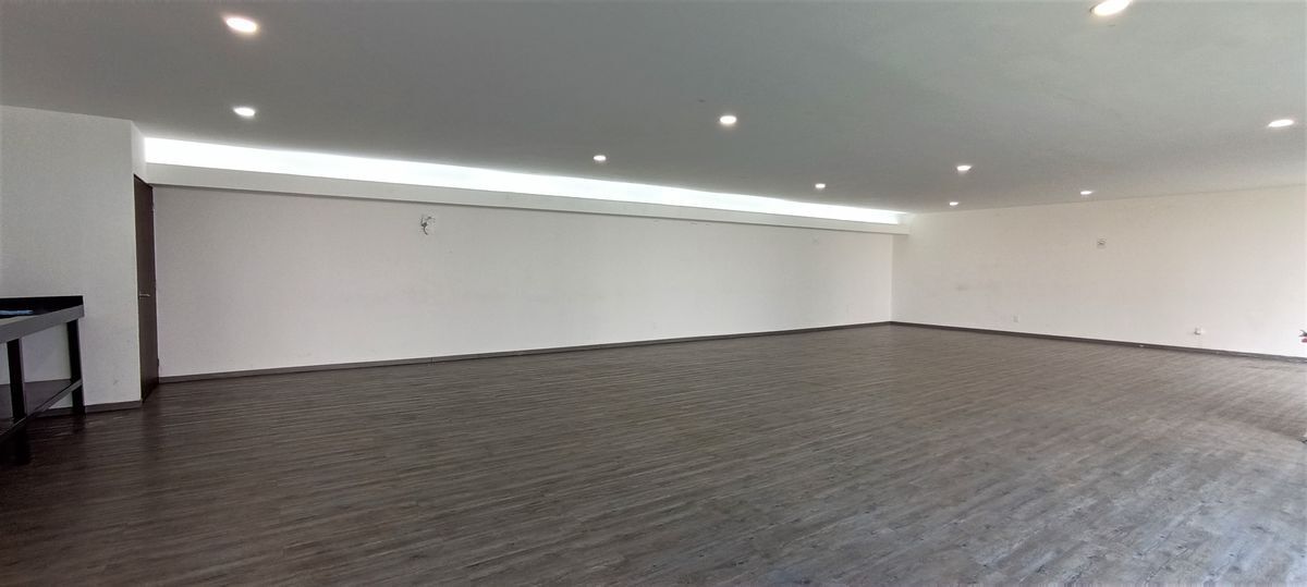 agradable-departamento-de-doble-altura-y-condominio-horizontal28-30744