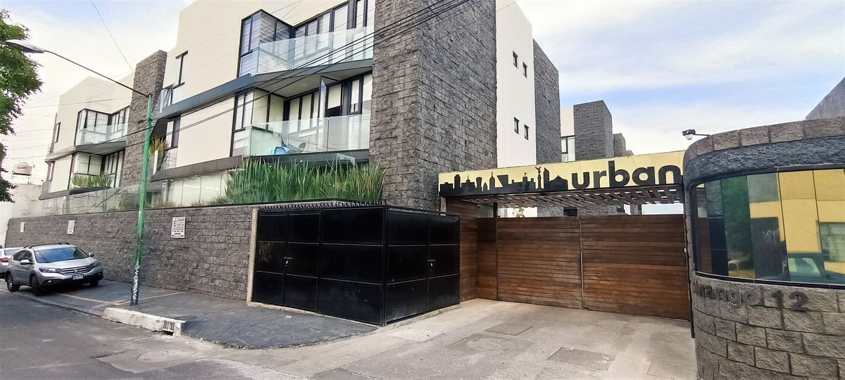 agradable-departamento-de-doble-altura-y-condominio-horizontal30-30744