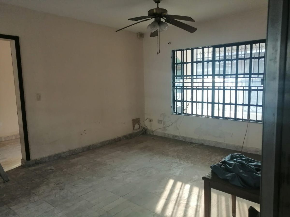 amplia-casa-en-esquina-en-riberea--reynosa10-17978