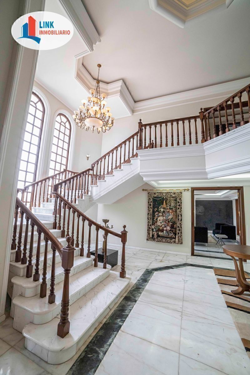 amplia-casa-en-venta-en-club-de-golf-santa-anita10-11573