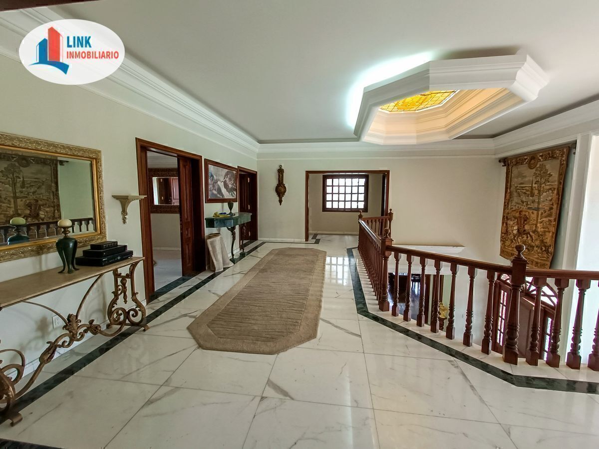 amplia-casa-en-venta-en-club-de-golf-santa-anita18-11573