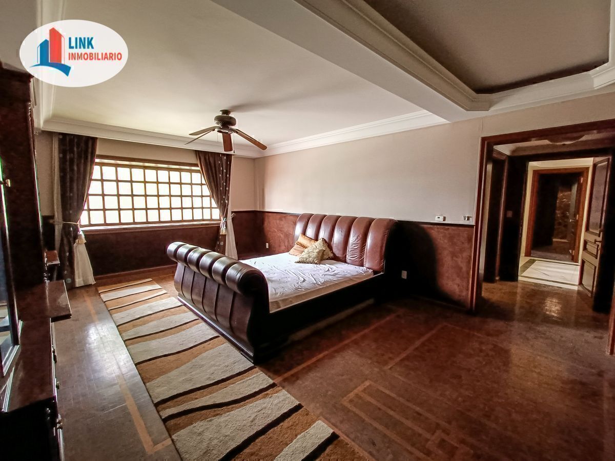amplia-casa-en-venta-en-club-de-golf-santa-anita21-11573