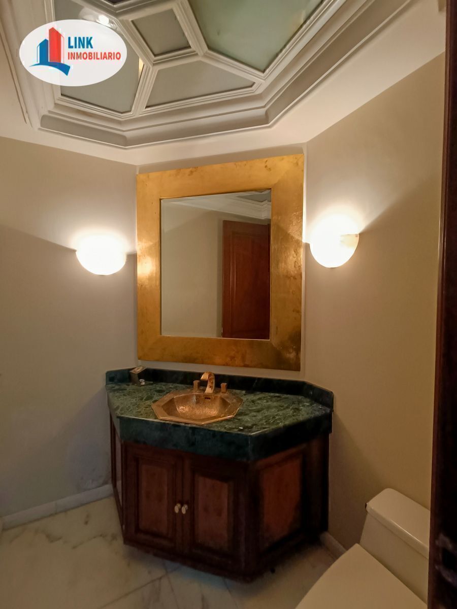 amplia-casa-en-venta-en-club-de-golf-santa-anita32-11573