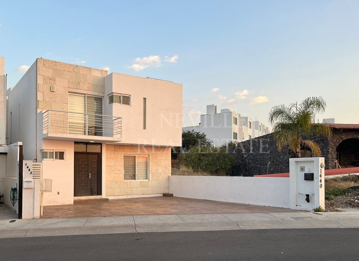 amplia-e-iluminada-casa-en-renta-en-bojai--residencial-el-refugio3-28844