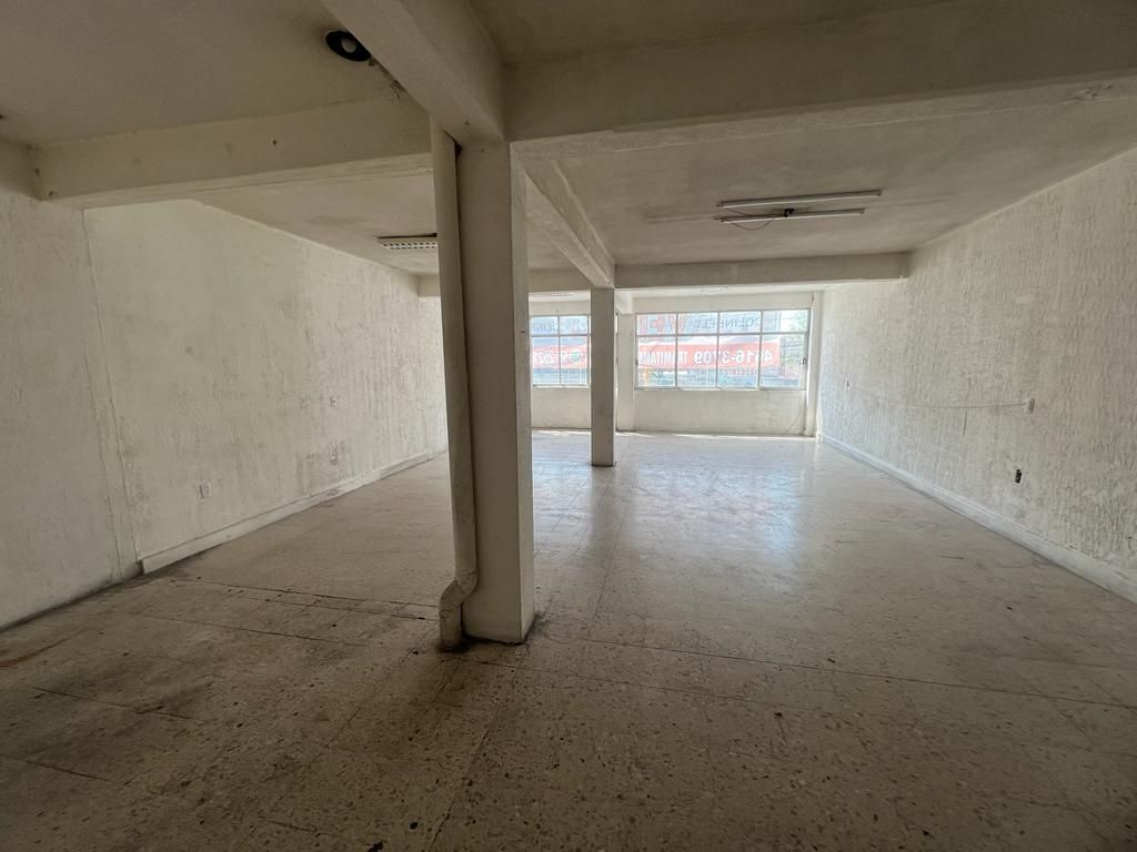 amplio-local-en-renta-ubicado-en--bosques-de-los-continentes2-32554