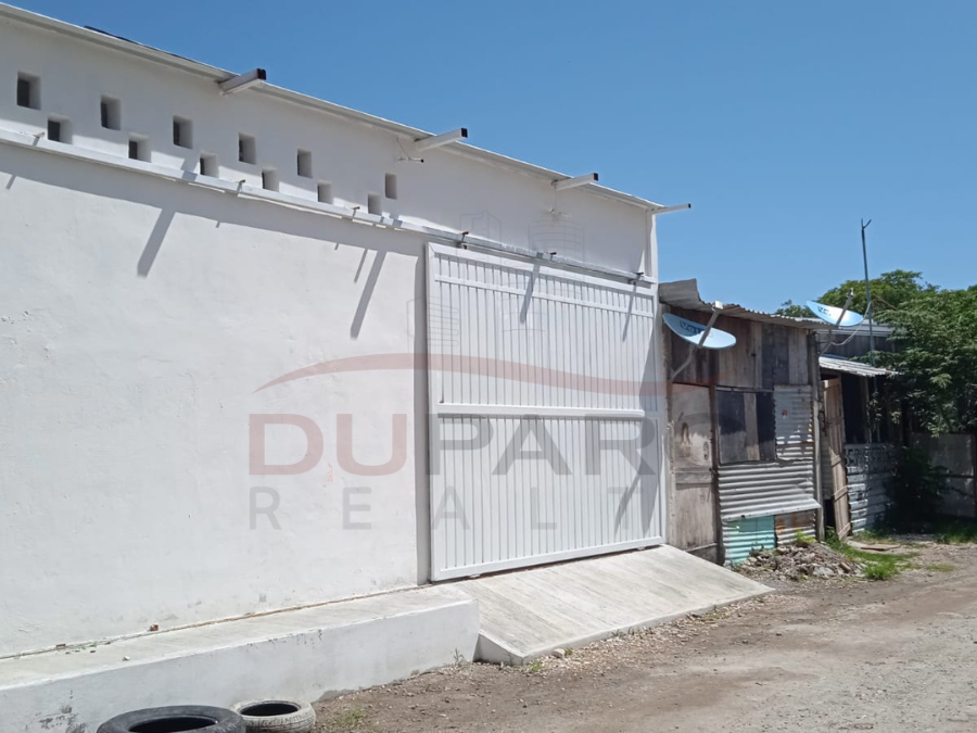 bodega-con-oficina-en-renta--en-la-col-el-potrero-ciudad-del-carmen-camp7-25532