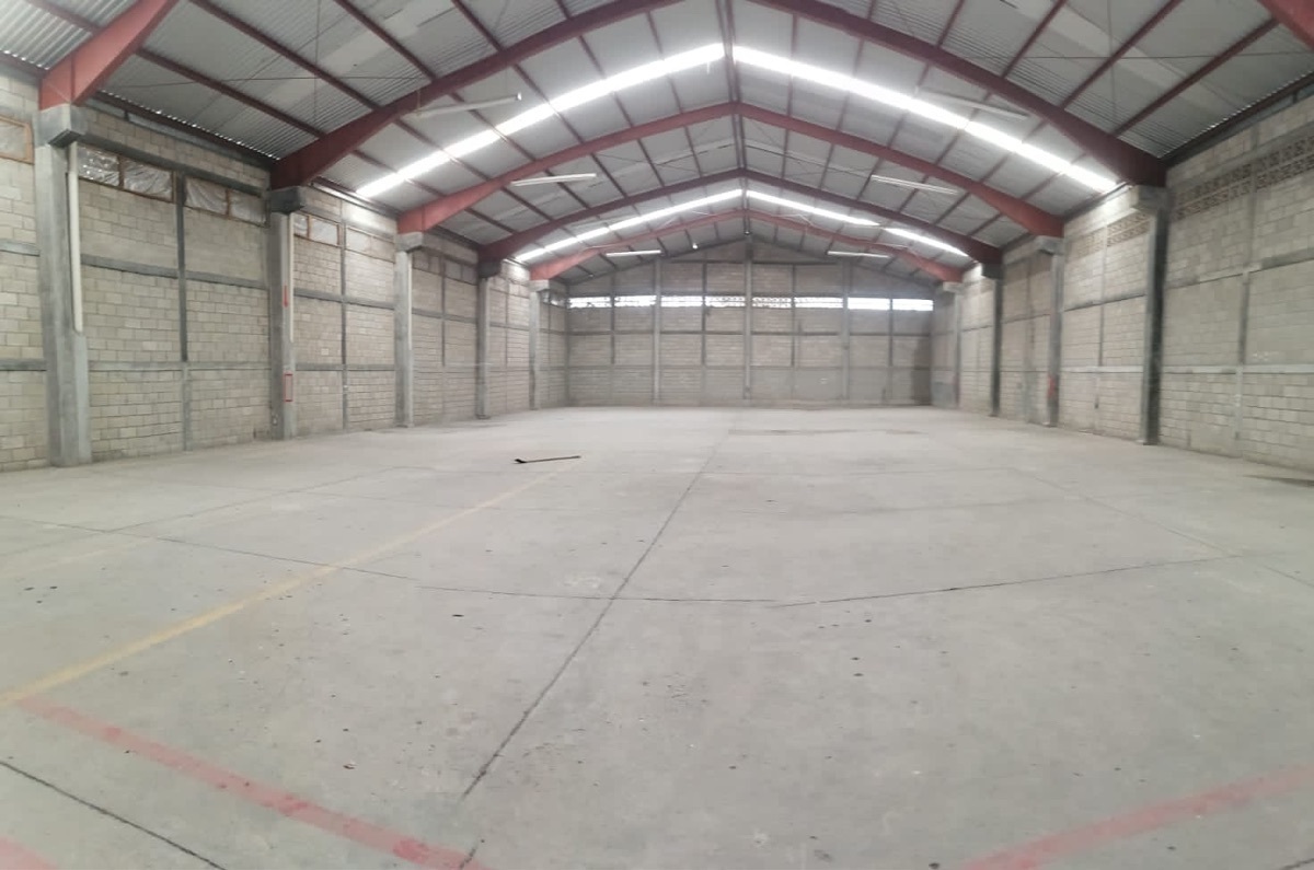 bodega-de-1000-metros3-26312