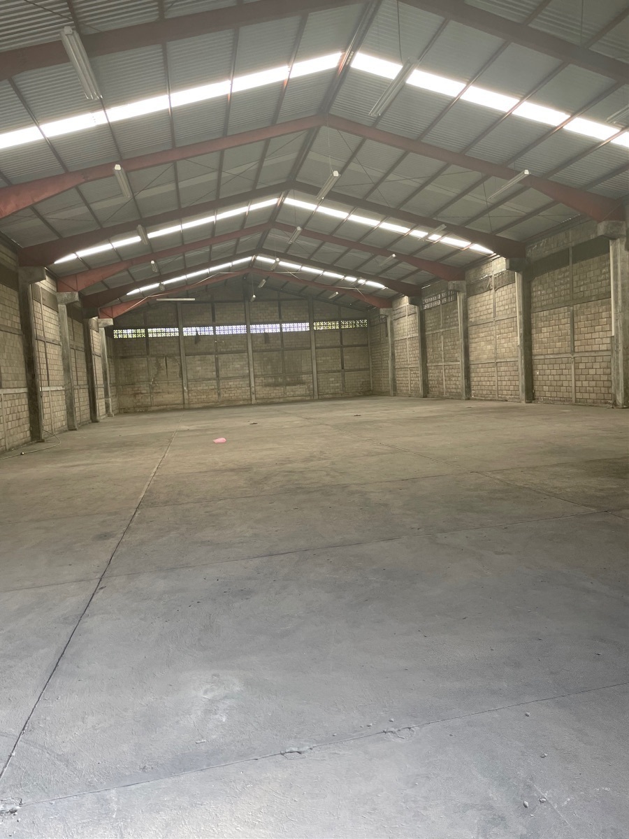 bodega-de-1000-metros7-26312