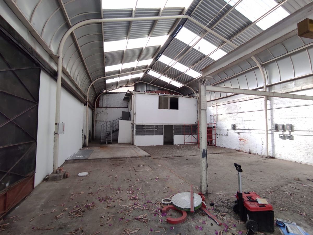bodega-en-renta-cerca-de-cruz-del-sur2-26185