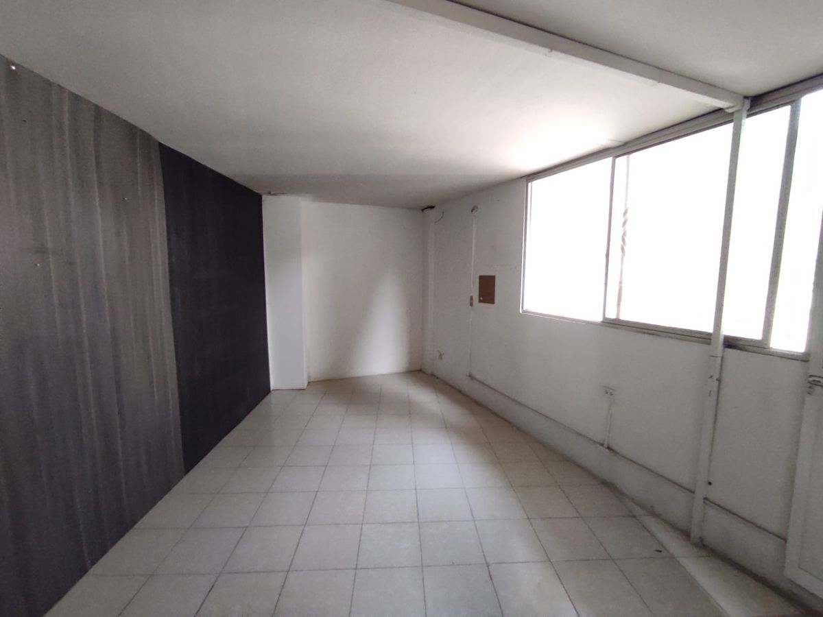 bodega-en-renta-cerca-de-cruz-del-sur3-26185