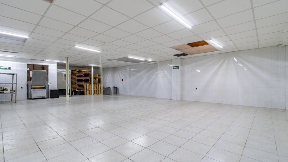bodega-venta--aeropuerto-terminal-2--587-m28-25285