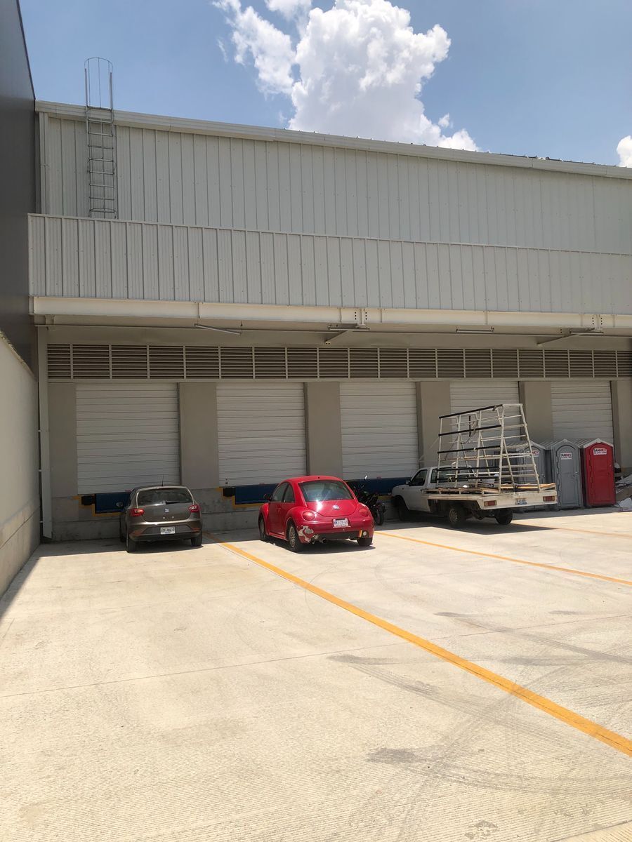 Bodegas en renta en el bajio desde 3000 hasta 100,000 m2