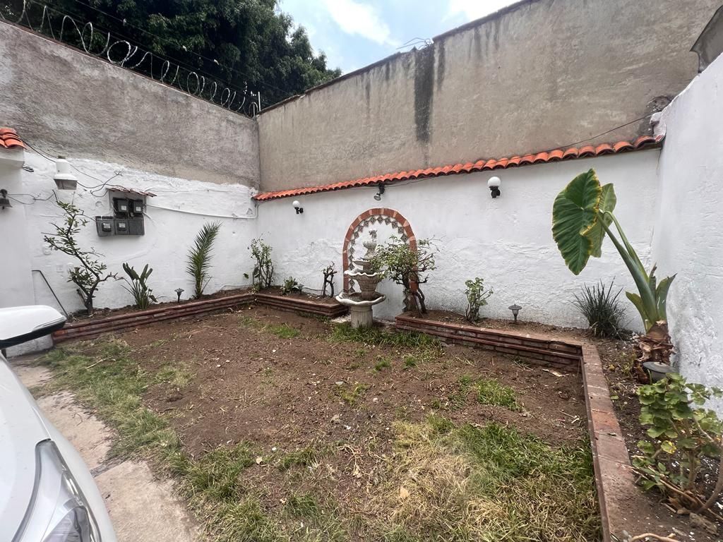bonitas-casas-ubicadas-en-la-colindependencia13-37276