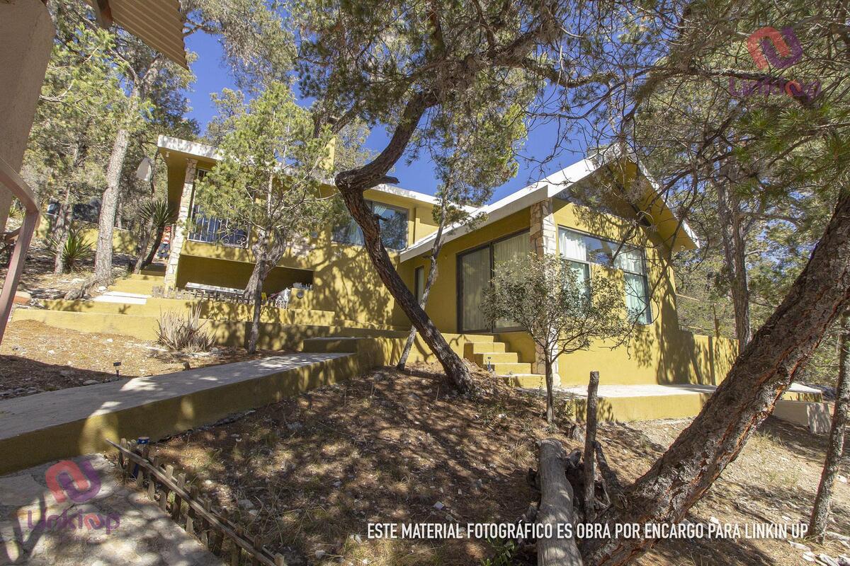 CABAÑA EN VENTA CON CASA EN BOSQUES DE HUACHICHIL EN ARTEAGA COAHUILA