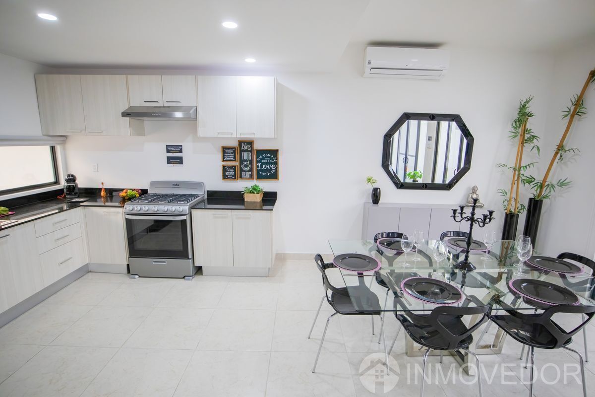 casa--3-recmaras--av-135-polgono-sur--alberca--seguridad--privada-luna11-34998