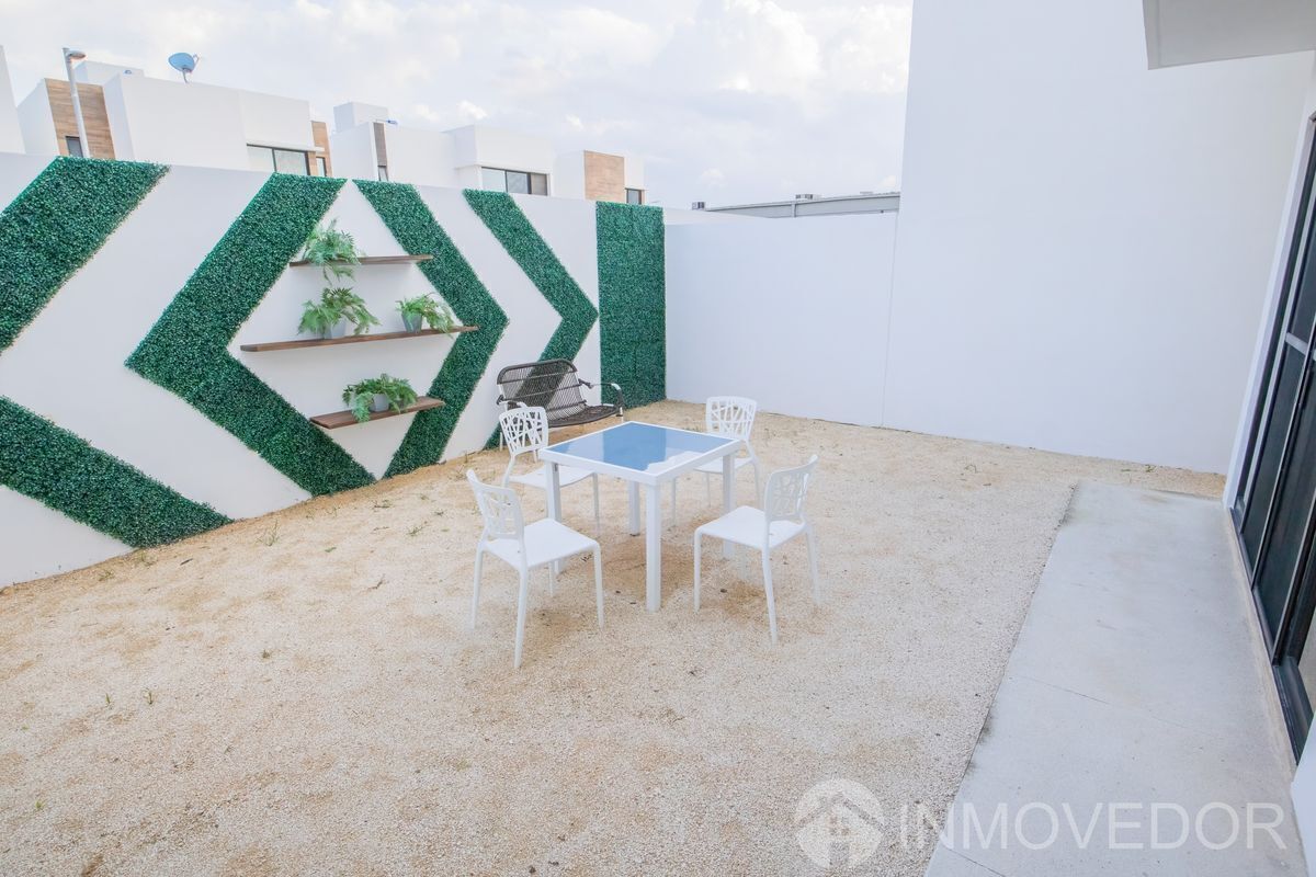 casa--3-recmaras--av-135-polgono-sur--alberca--seguridad--privada-luna12-34998