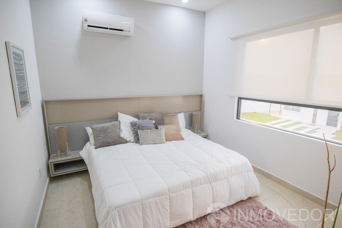 casa--3-recmaras--av-135-polgono-sur--alberca--seguridad--privada-luna25-34998