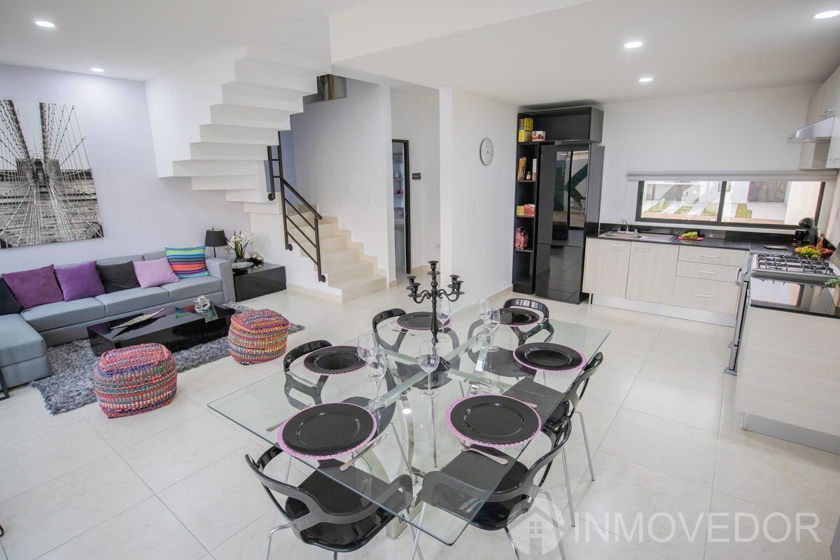 casa--3-recmaras--av-135-polgono-sur--alberca--seguridad--privada-luna4-34998