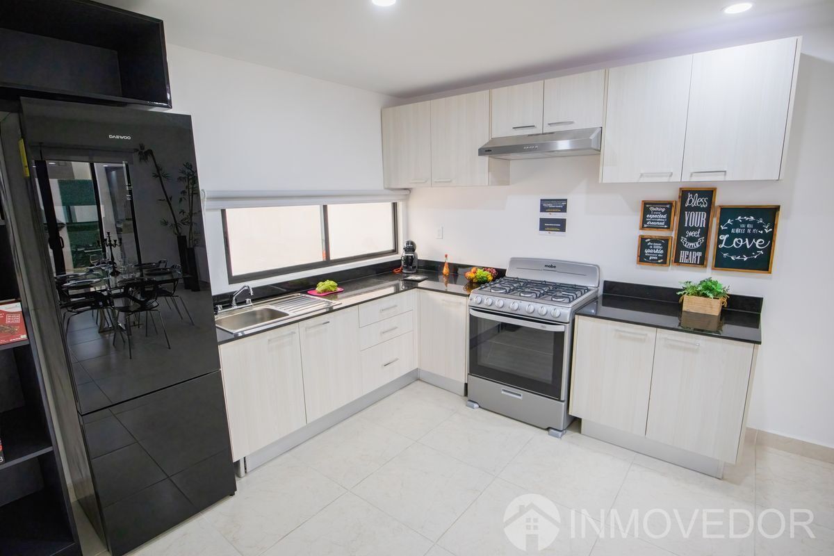 casa--3-recmaras--av-135-polgono-sur--alberca--seguridad--privada-luna6-34998