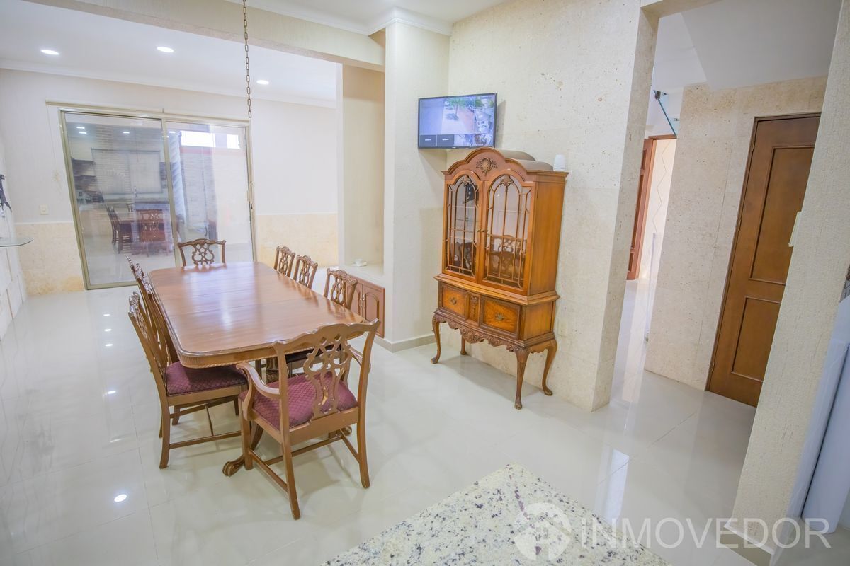 casa--4-recmaras--alberca--centro--sm12--350m211-32712