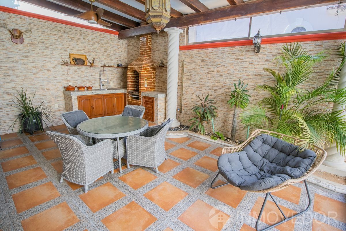 casa--4-recmaras--alberca--centro--sm12--350m219-32712