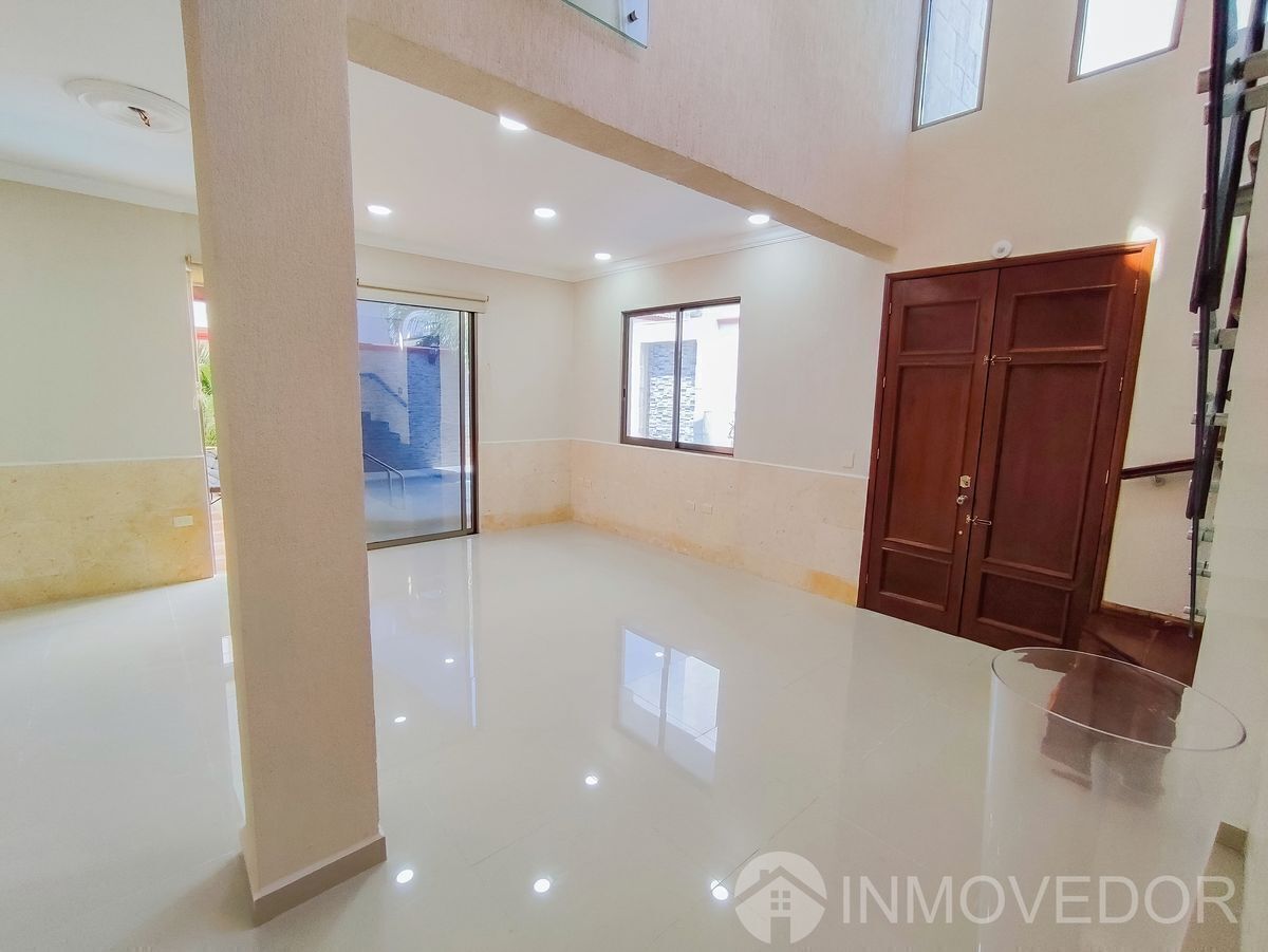 casa--4-recmaras--alberca--centro--sm12--350m248-32712
