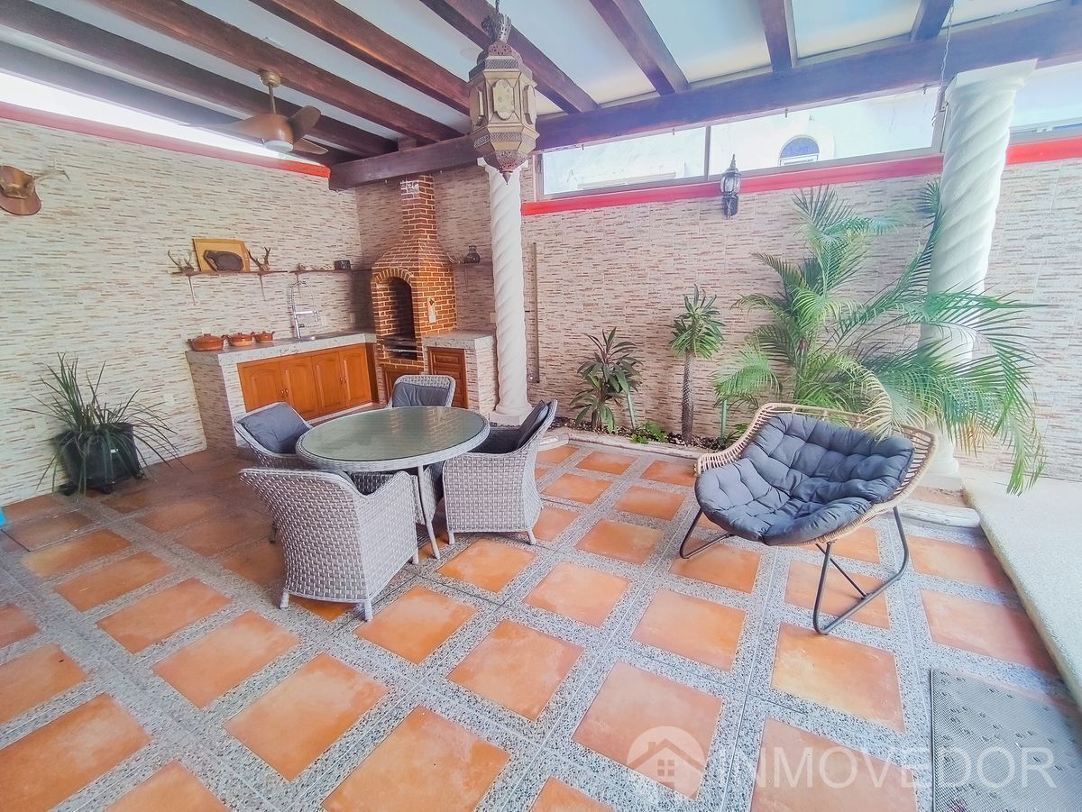 casa--4-recmaras--alberca--centro--sm12--350m250-32712