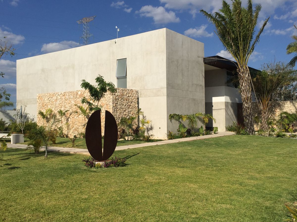 casa-con-alberca-en-venta-dentro-de-privada-en-xcanatn-zona-norte-merida26-32234