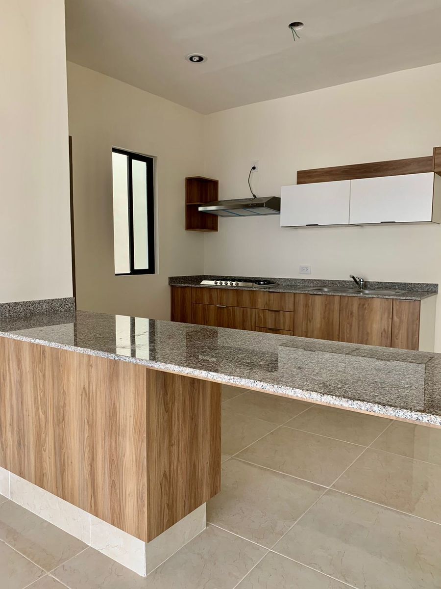 casa-con-alberca-en-venta-dentro-privada-tixcacal-poniente-de-merida10-32214