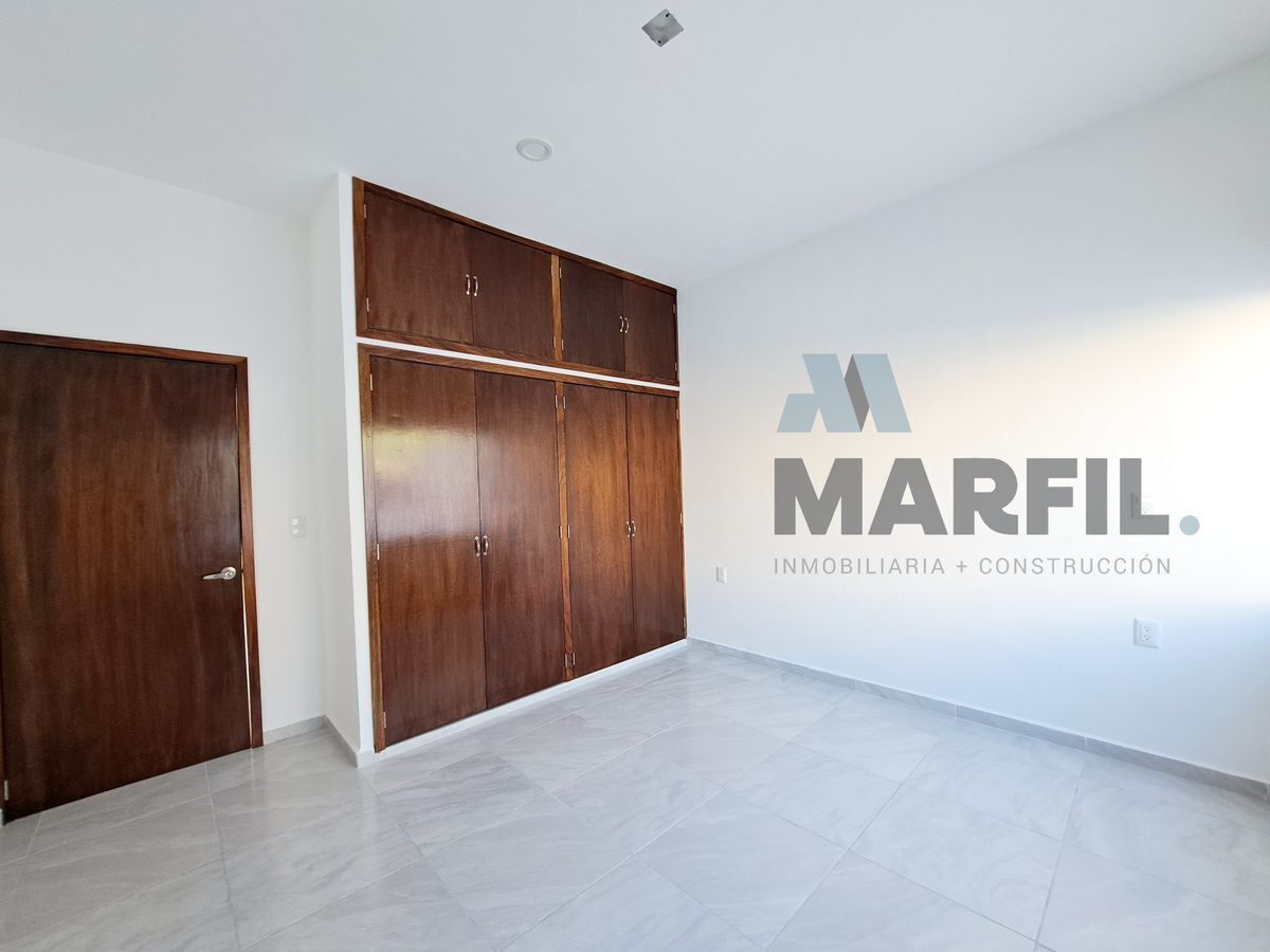 casa-con-habitacin-principal-abajo-en-residencial-esmeralda-norte-en-colima22-23361