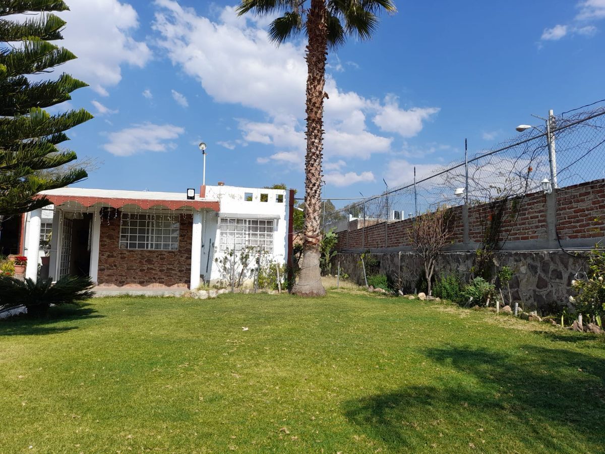 casa-con-terreno-en-venta-en-comanjilla-muy-cerca-de-la-carretera15-28714