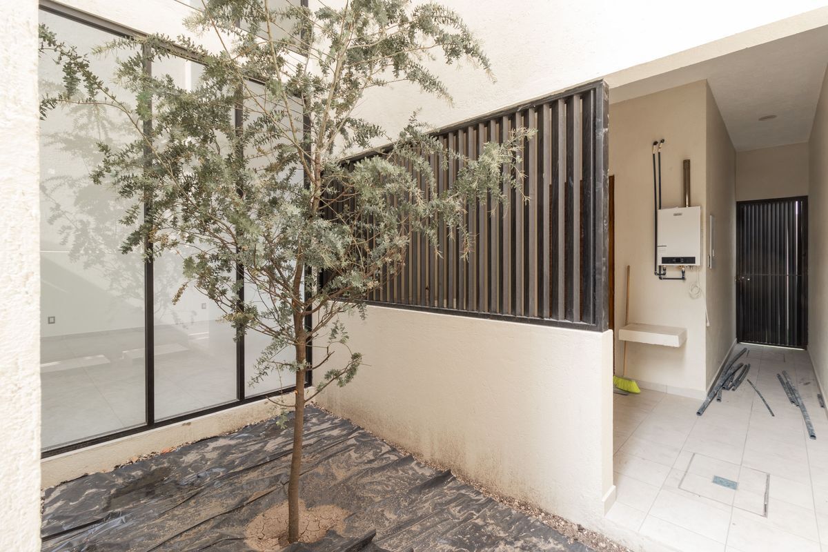 casa-de-4-recmaras-en-condominio-premium-zibat-qro4-31751
