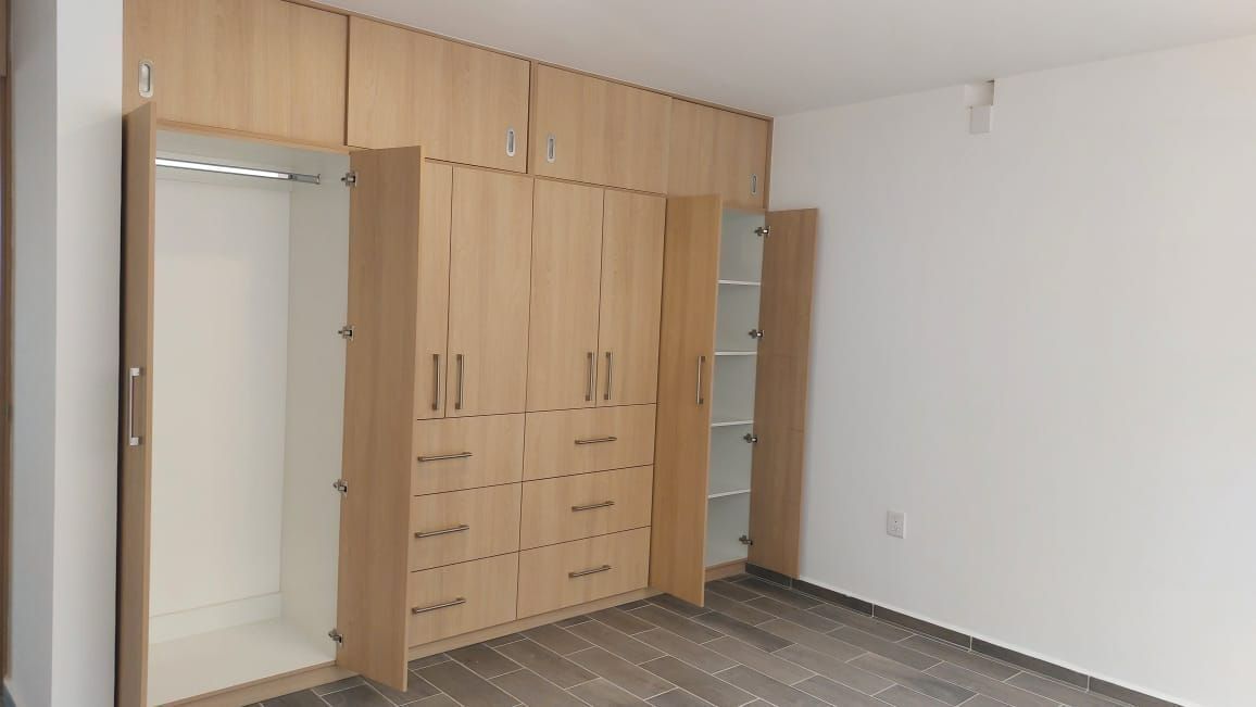 casa-de-autor-en-venta-en-zibat--slo-cliente-directo13-35465