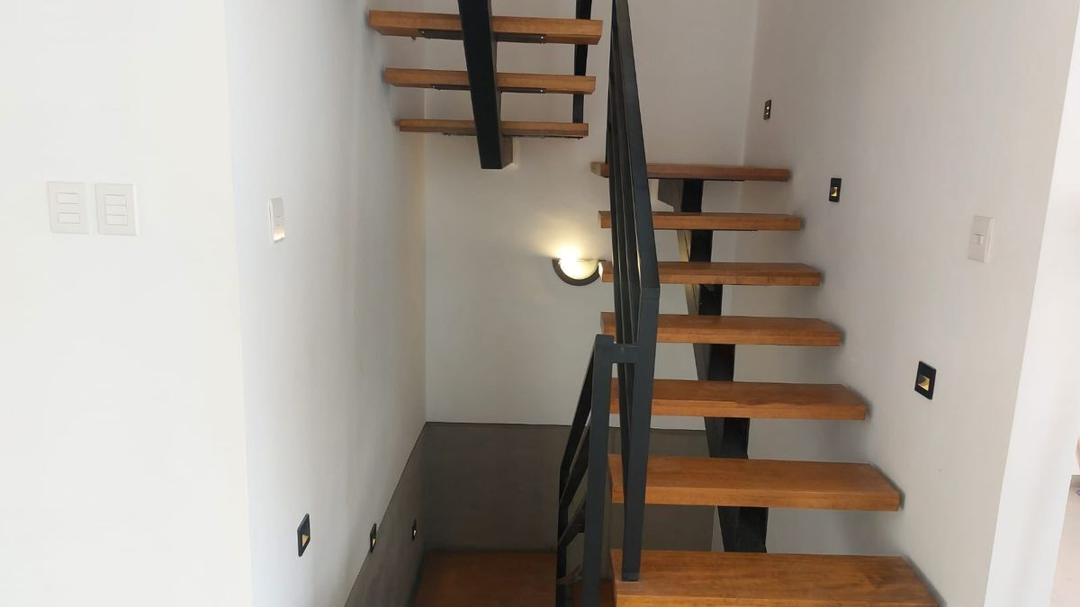 casa-de-autor-en-venta-en-zibat--slo-cliente-directo32-35465