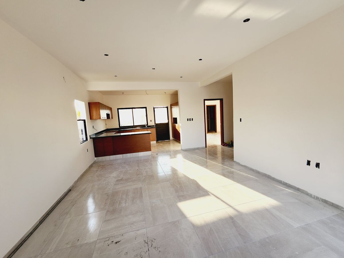 casa-de-un-piso-2-recamaras-fracc-lomas-de-la-rioja3-26745