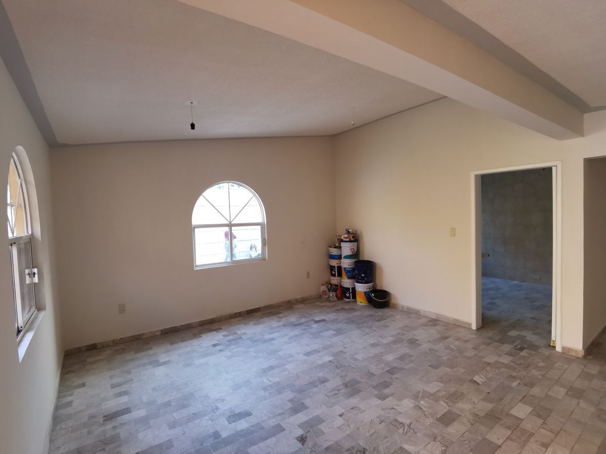 casa-de-una-planta-en-renta-en-campestre-italiana12-20480