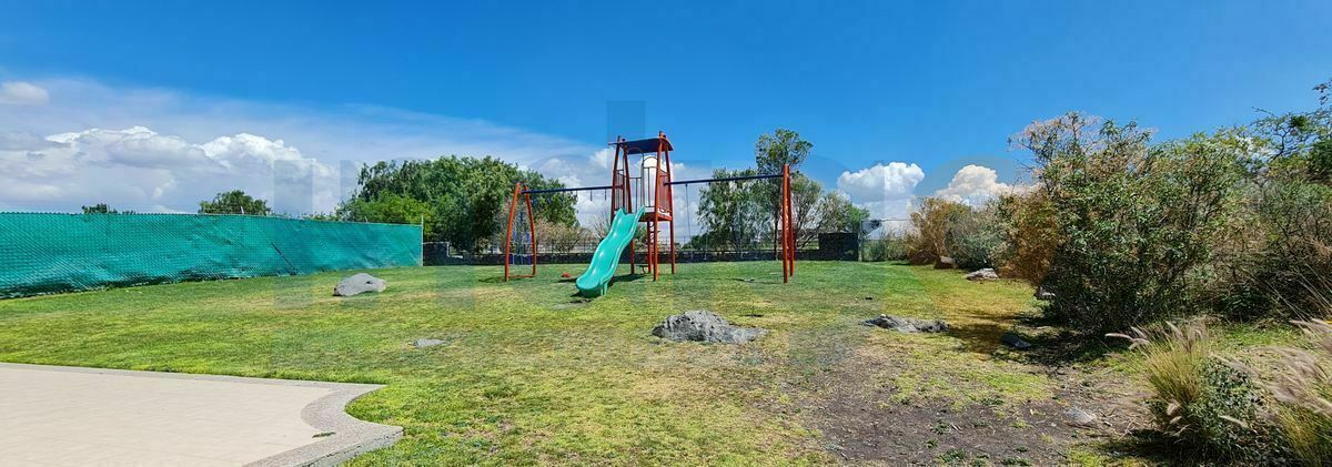 casa-en--venta--en-zibata-privada-acacia-excelentes-acabados23-36054