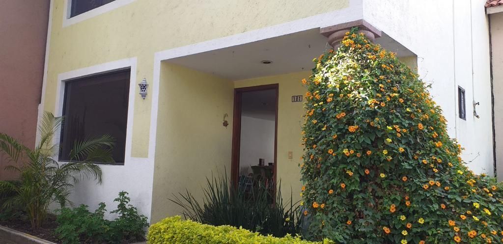 casa-en-condomino-con-amplio-jardn2-22607