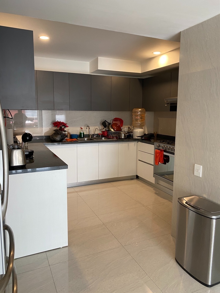 casa-en-lomas-de-tecamachalco-con-vigilancia-24720-15221