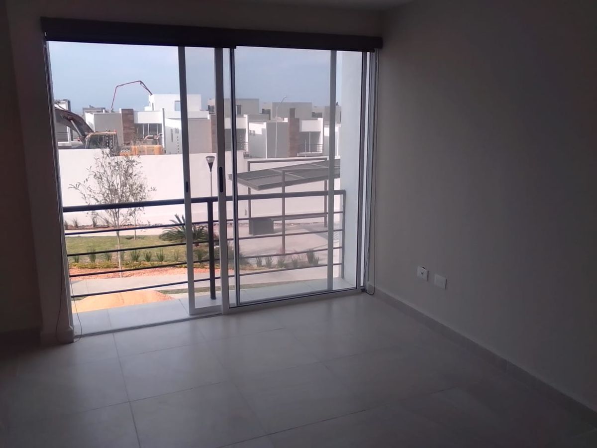 casa-en-renta--zona-mirasur--fraccionamiento-brianzzas-escobedo-nl11-27679