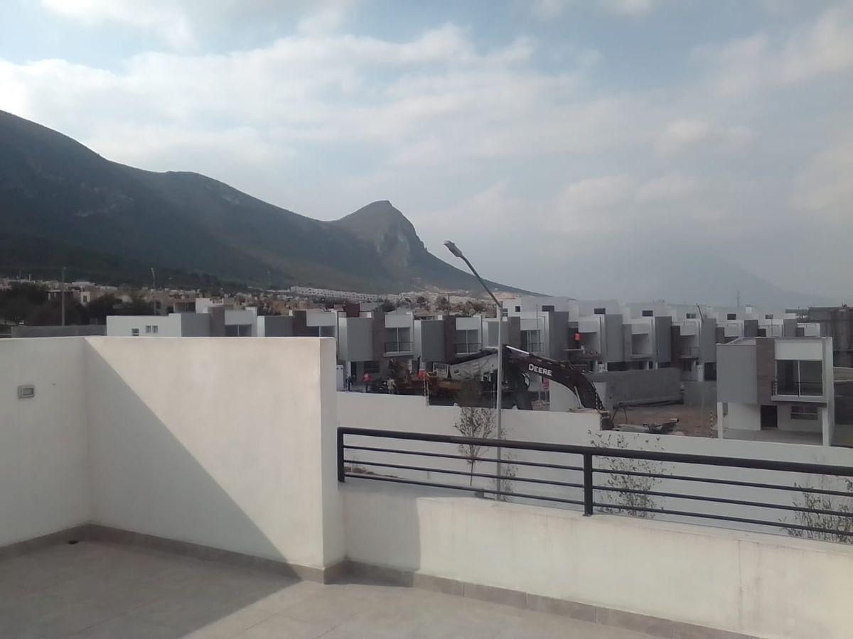 casa-en-renta--zona-mirasur--fraccionamiento-brianzzas-escobedo-nl17-27679