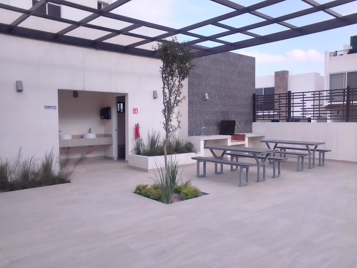 casa-en-renta--zona-mirasur--fraccionamiento-brianzzas-escobedo-nl24-27679