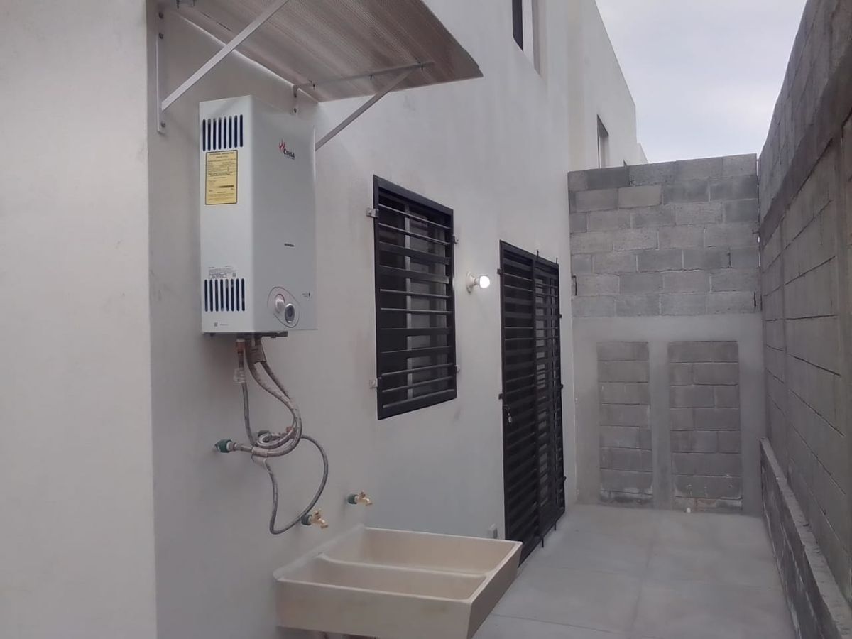 casa-en-renta--zona-mirasur--fraccionamiento-brianzzas-escobedo-nl6-27679