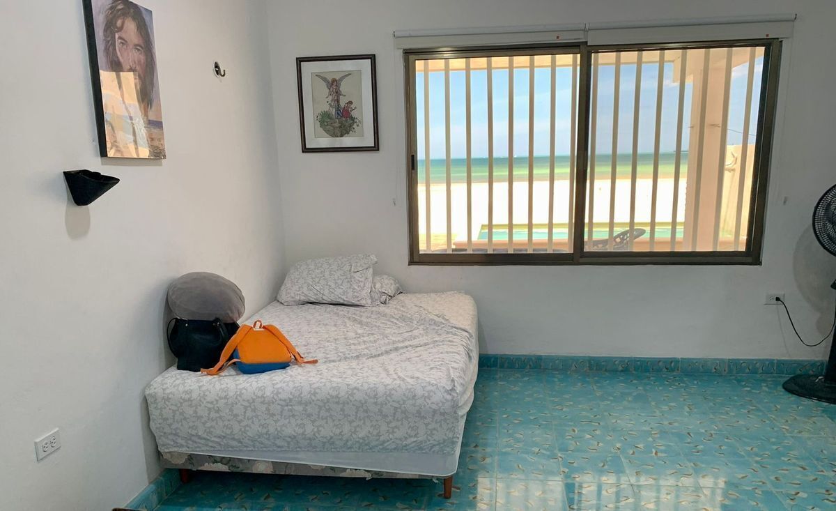casa-en-renta-a-orilla-de-playa-en-progreso-yucatn-con-piscina-y-bar13-36322