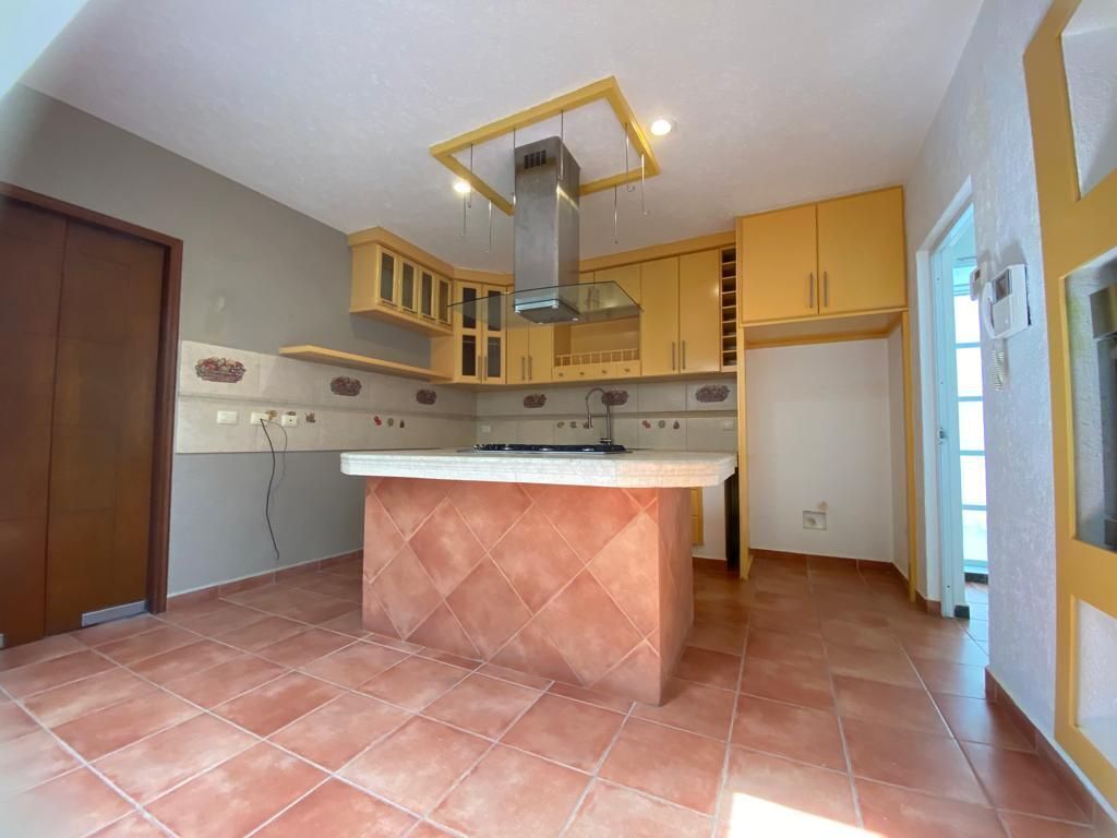 casa-en-renta-con-recamara-en-planta-baja--en--real-de-juriquilla-queretaro11-30923