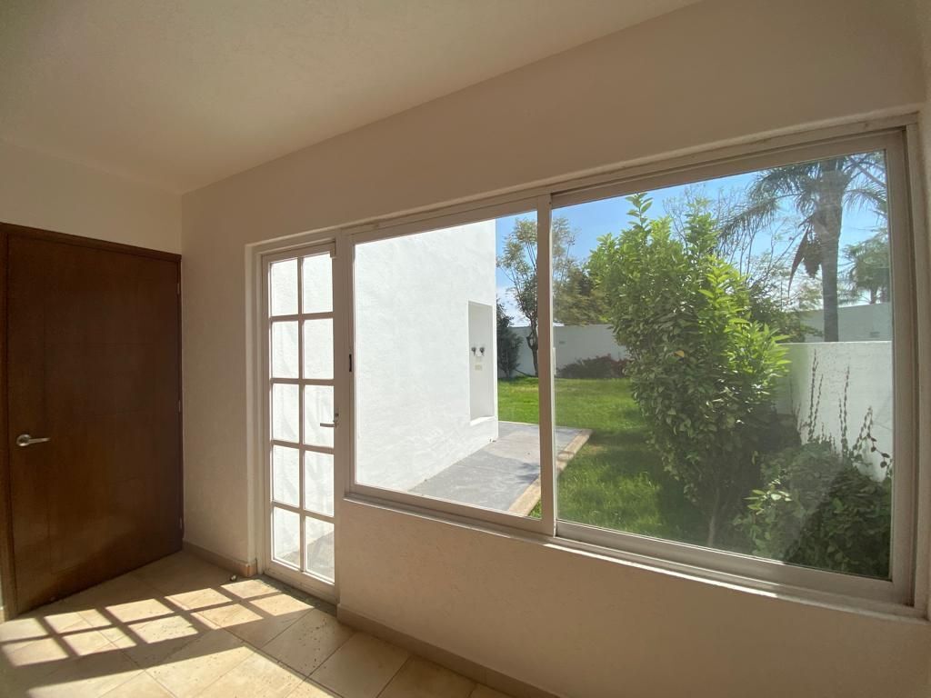 casa-en-renta-con-recamara-en-planta-baja--en--real-de-juriquilla-queretaro22-30923