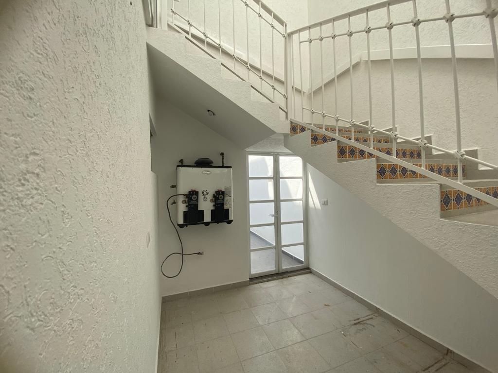 casa-en-renta-con-recamara-en-planta-baja--en--real-de-juriquilla-queretaro40-30923