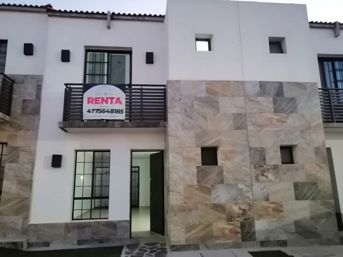 Casa en RENTA en Bosques de el Dorado en León Guanajuato