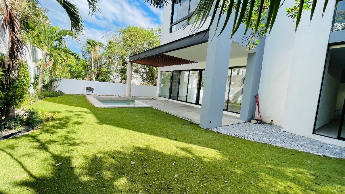 casa-en-renta-en-el-country-club12-32332